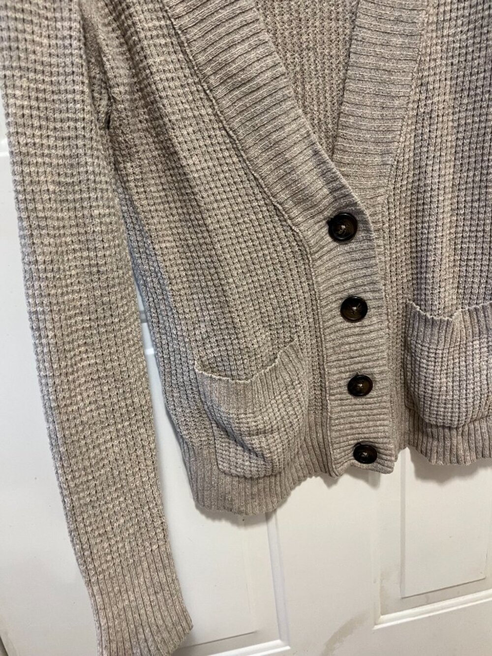 Mossimo Supply Co. - Knit Button Down Long Sleeve Sweater - Size: Large - Picture 3 of 8